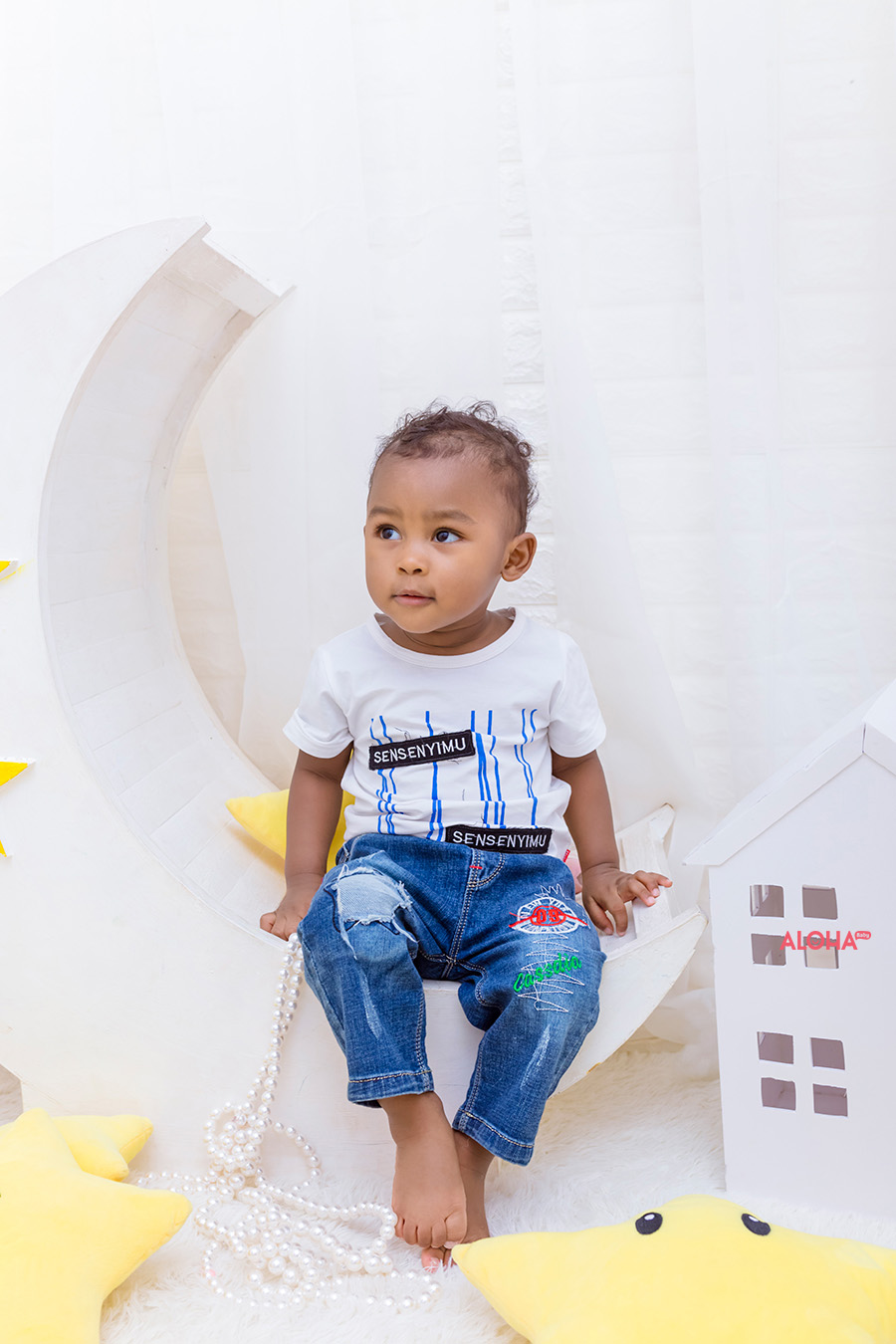 album ảnh gia đình cậu bé da đen